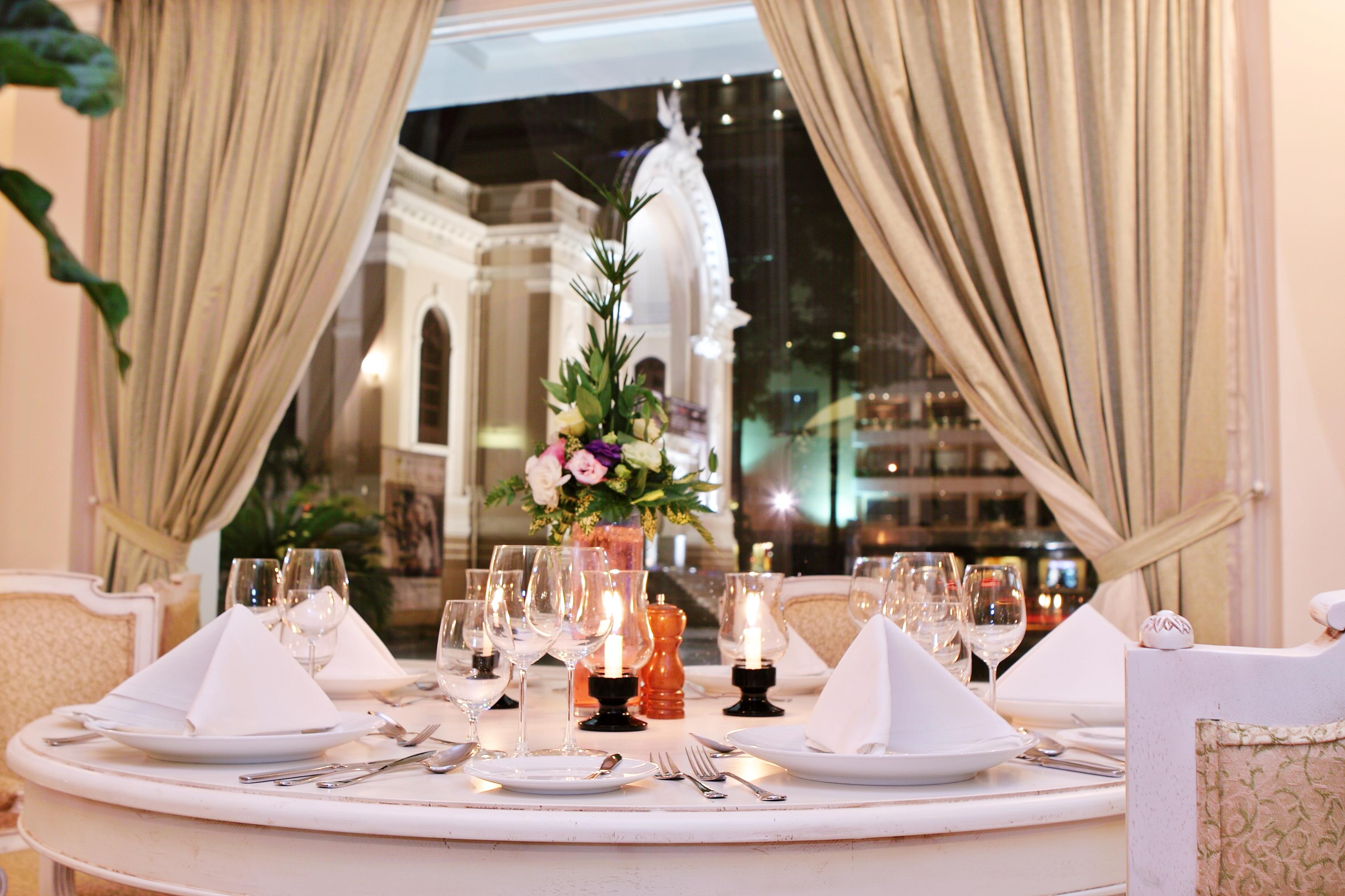 Hotel Continental Saigon Cidade de Ho Chi Minh Exterior foto