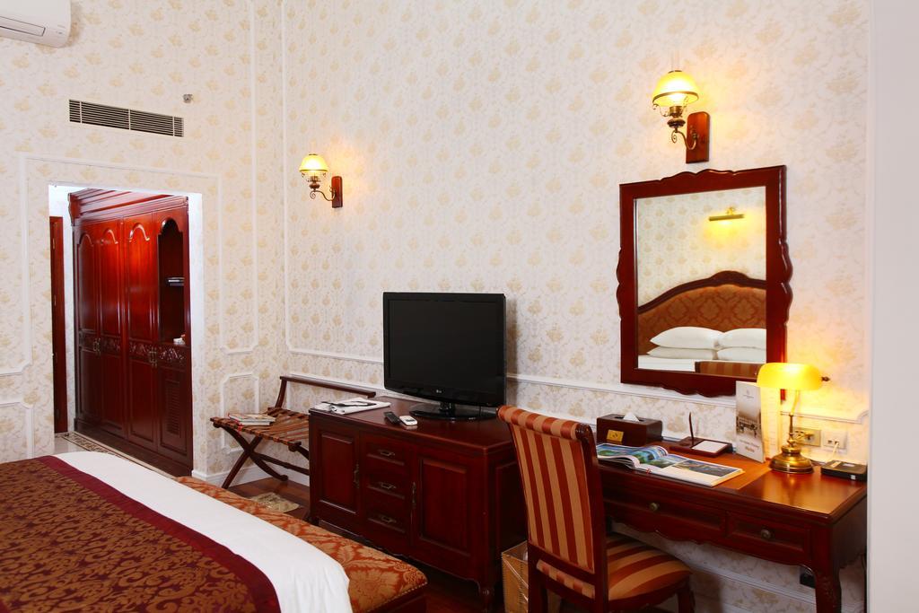 Hotel Continental Saigon Cidade de Ho Chi Minh Exterior foto